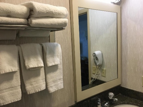 Landmark Motor Inn image 3